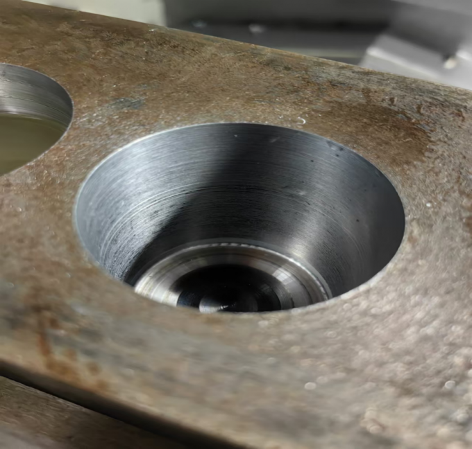 4 eixos 3 eixos centro de usinagem vertical SV960L tamanho da mesa 1100 * 550mm centro de fresagem vertical 10