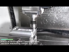 Centro fazendo à máquina vertical