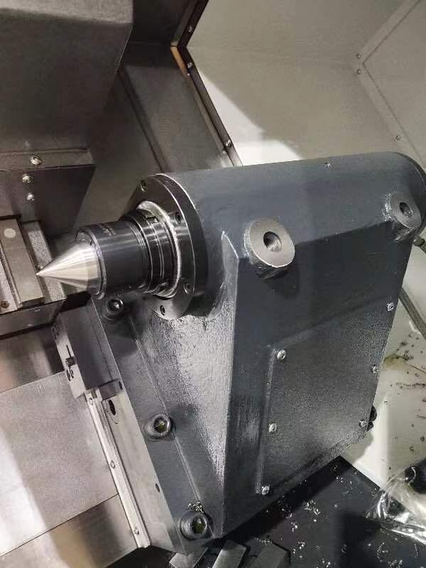 Controle inclinado horizontal SMTCL SYMG do motor GSK988TA Fanuc do torno 15KW 11KW do CNC da cama HTC40E/500
