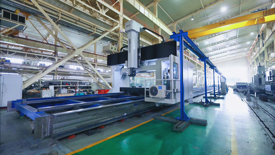 Centro de usinagem de pórtico GMC3080 Máquina CNC móvel de alta velocidade de pórtico com banco de trabalho fixo