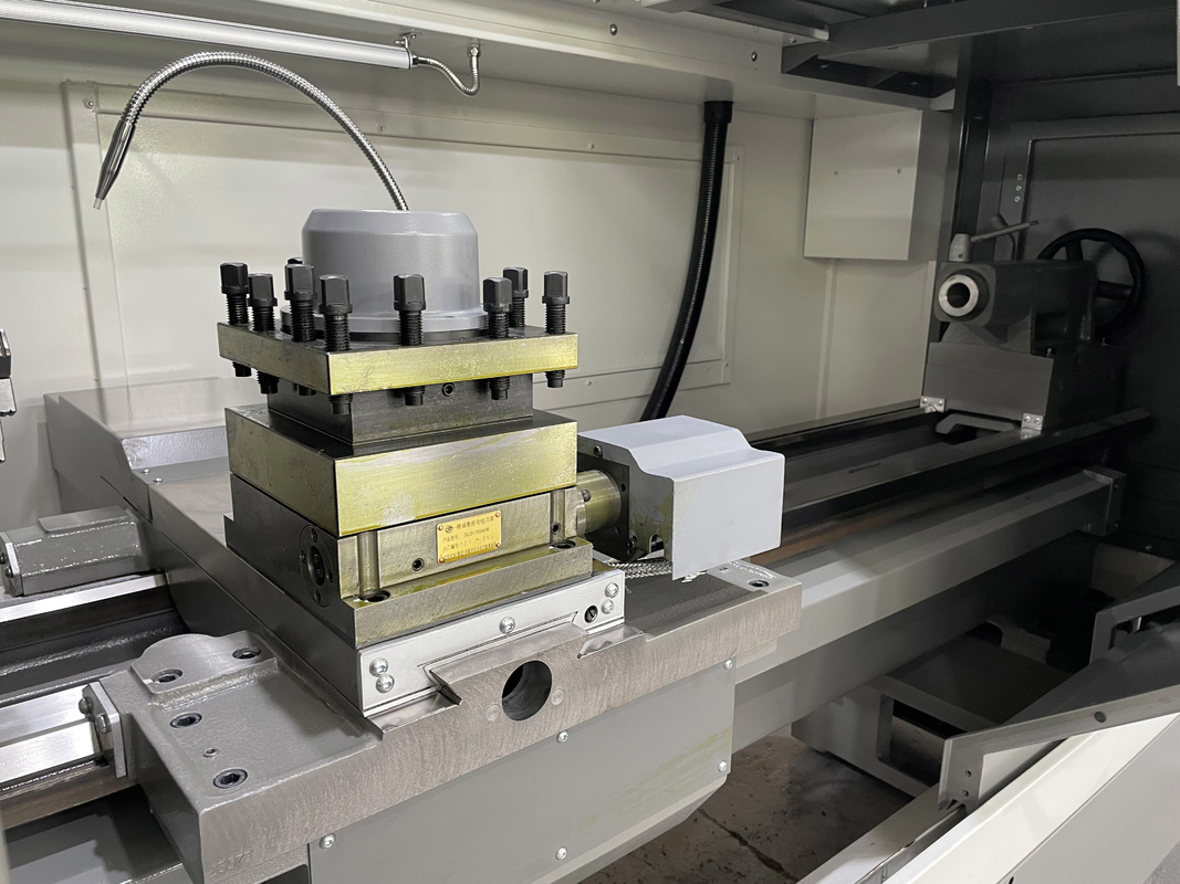 SMTCL Large CNC Lathe CAK63200 furo de fuso 104mm Metal pesado horizontal de cama plana CNC Lathe