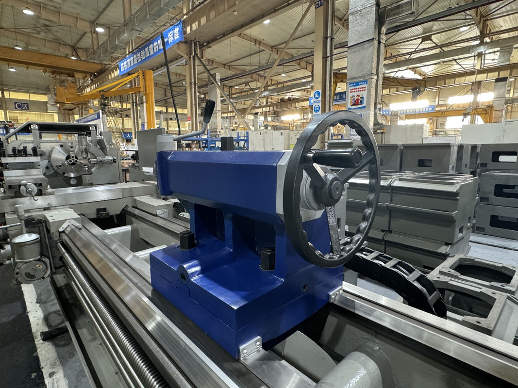 Torno universal CW6180B Alta rigidez 600 mm Largura do leito Motor de trabalho pesado Máquina de torneamento de tornos