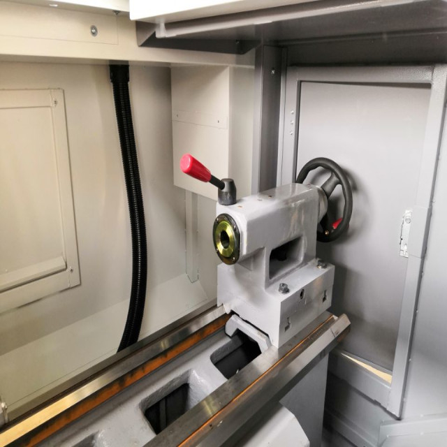 Torno CNC CAK63285 Cama plana Máquina de torno CNC 4 estações torre com servomotor