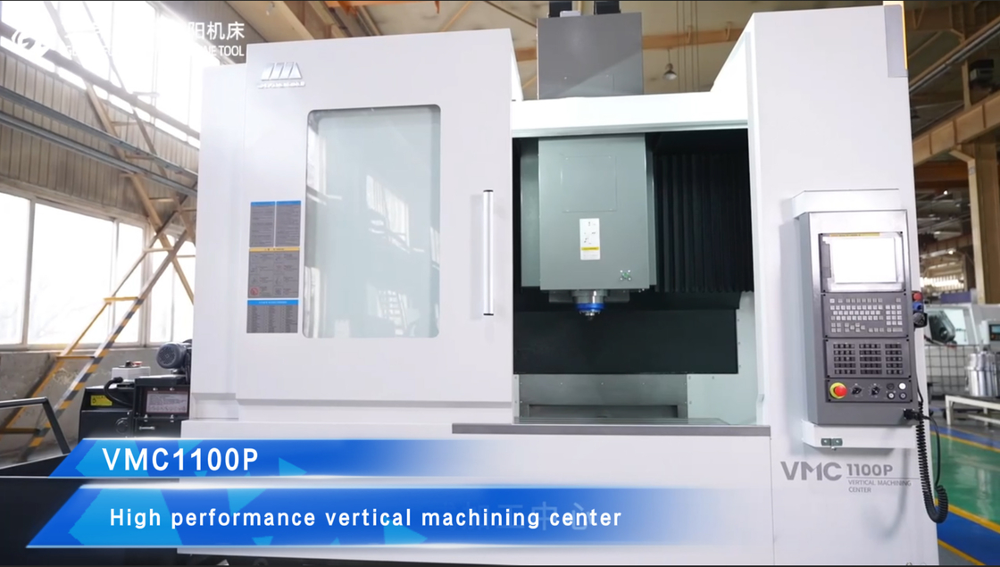 Centro de usinagem vertical VMC1100P Estrutura do quadro de pórtico de alta rigidez 4 eixos Máquina de fresagem CNC