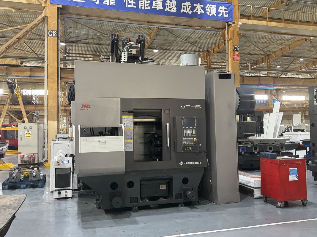 Linha de produção automática de carregamento e descarregamento automático de torno CNC vertical invertido IVT45