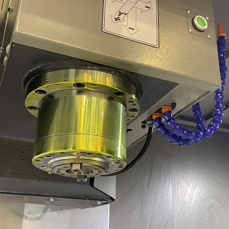 SMTCL Produto mais vendido FANUC 10000rpm VMC850Q-A Centro de usinagem vertical de 4 eixos com plataforma giratória