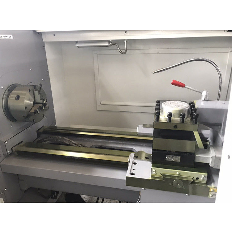Máquina de torneamento CNC CAK6385 Servo motor 4 estações Torreta Metal CNC Torno